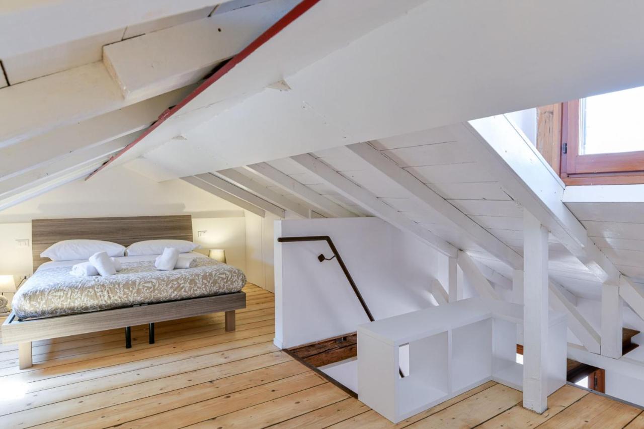 La Boheme Apartment Venesia Bagian luar foto
